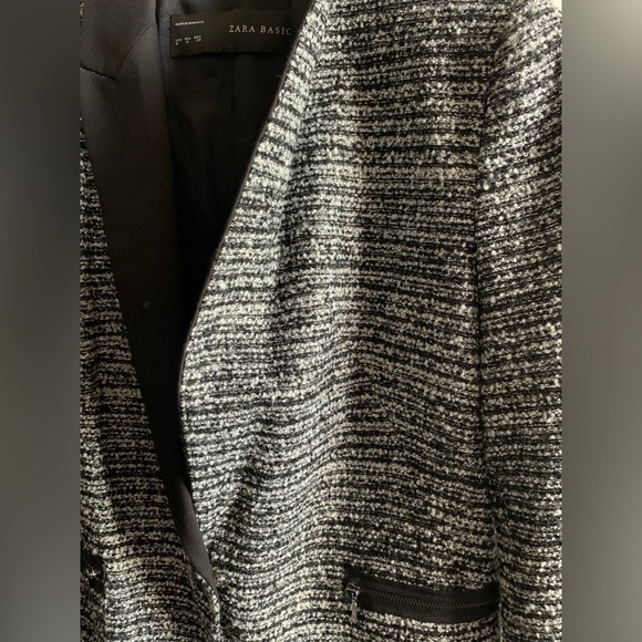 Zara Women’s Tweed Black and White Jacket Tuxedo-style Lapels Medium - Picture 6 of 7